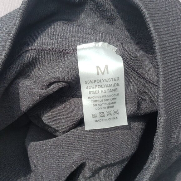 Scrunchy Butt Black Leggings NWT - Picture 7 of 8